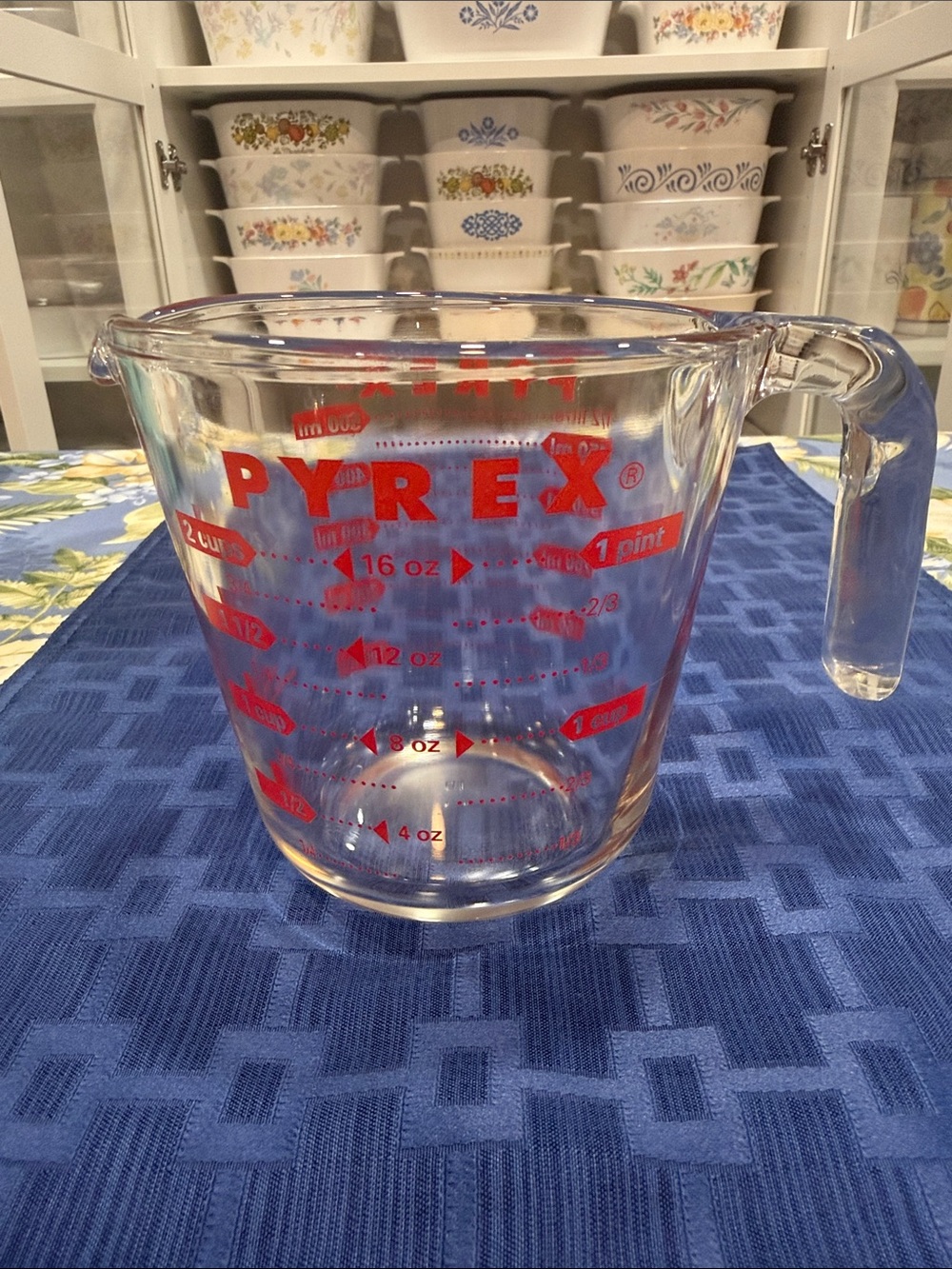 Pyrex Clear Glass Measuring Cup with Red Markings 2 Cup